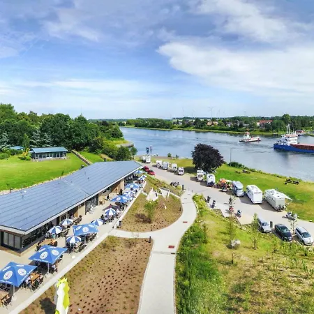 Kanalvilla - Urlaub Am Nord-Ostseekanal - Zwei Ferienwohnungen Im Angebot- Eine Im Dachgeschoss Und Eine Wohnung Mit Garten Sehestedt  Eksteriør billede