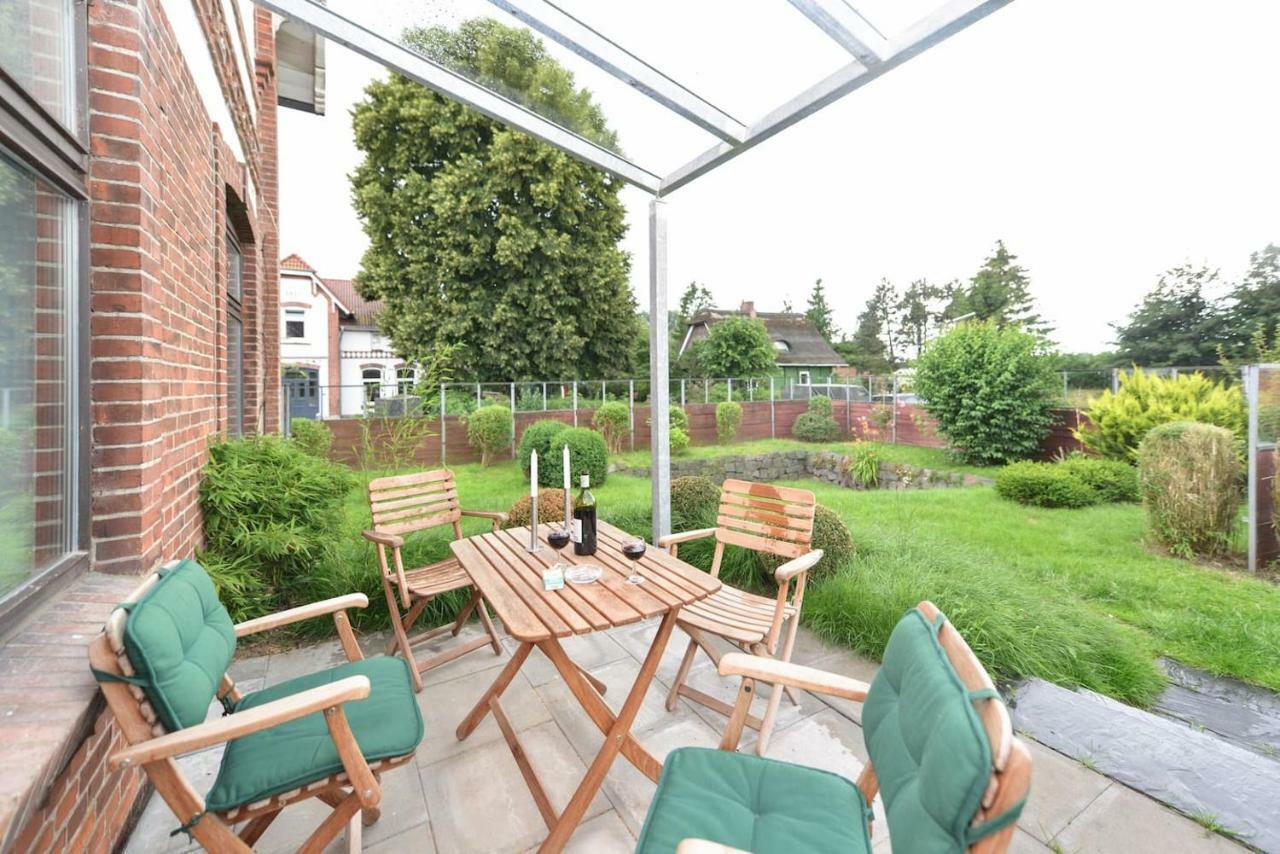 Kanalvilla - Urlaub Am Nord-ostseekanal - Zwei Im Angebot- Eine Im Dachgeschoss Und Eine Mit Garten Appartement